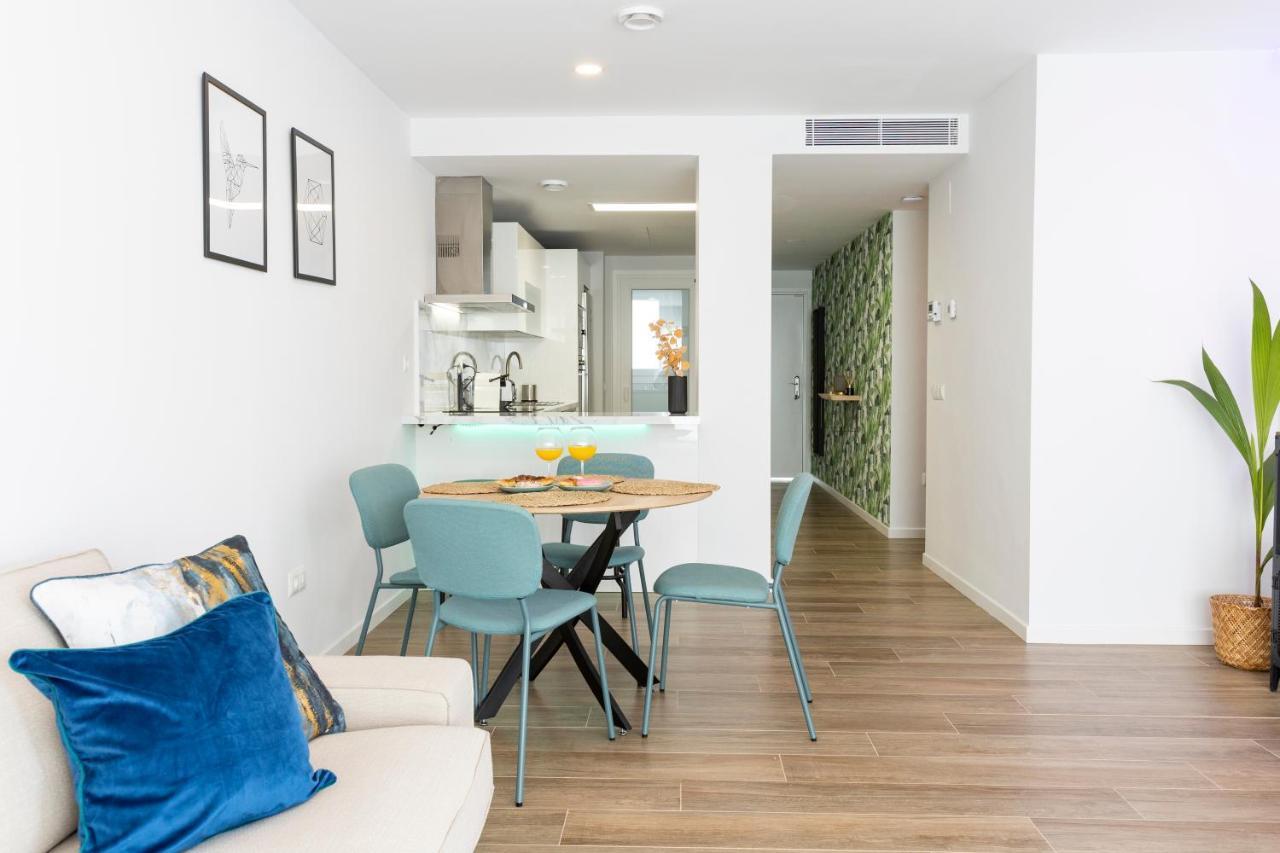 Fabuloso Apartamento Nuevo Con Parking Y Piscina Málaga Extérieur photo
