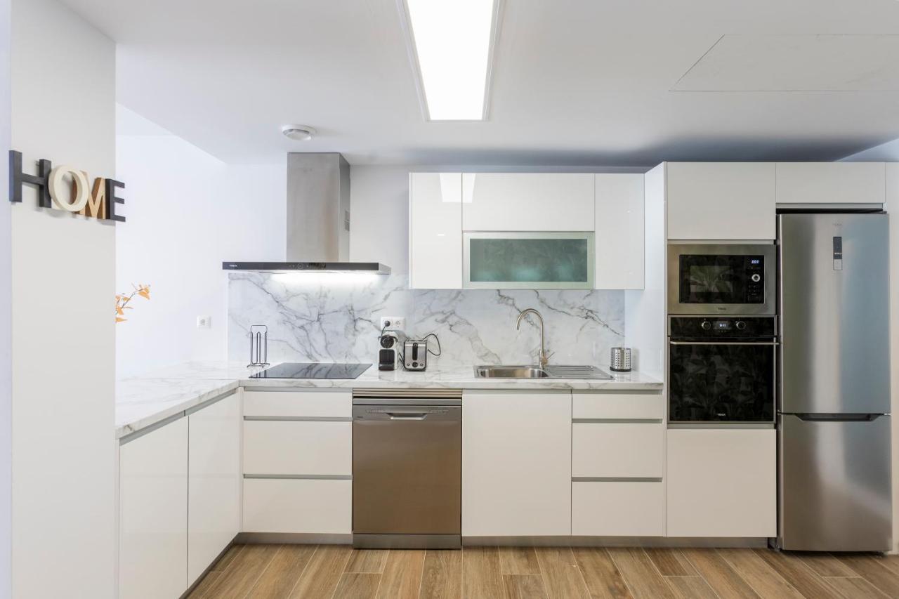 Fabuloso Apartamento Nuevo Con Parking Y Piscina Málaga Extérieur photo