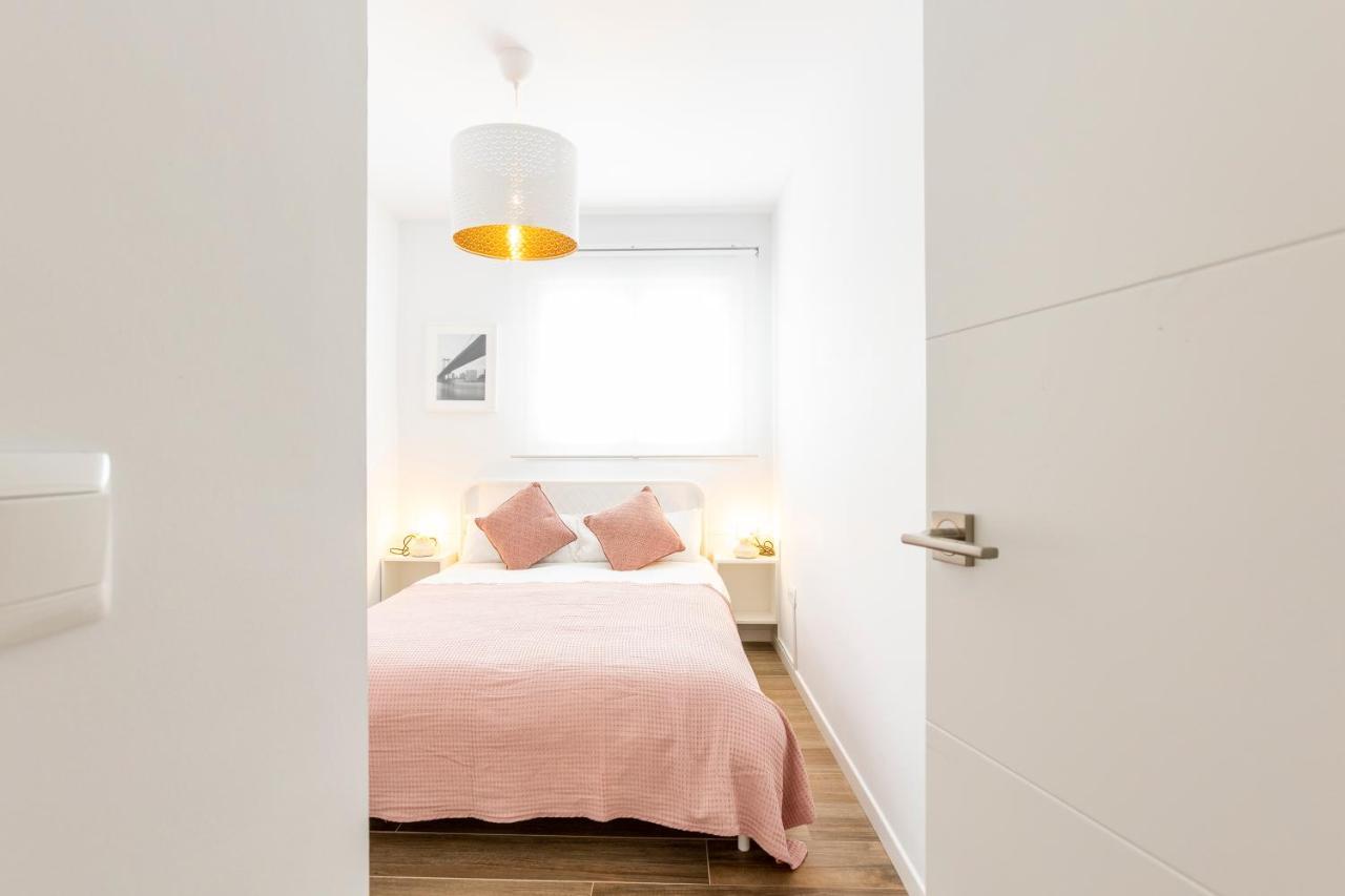 Fabuloso Apartamento Nuevo Con Parking Y Piscina Málaga Extérieur photo